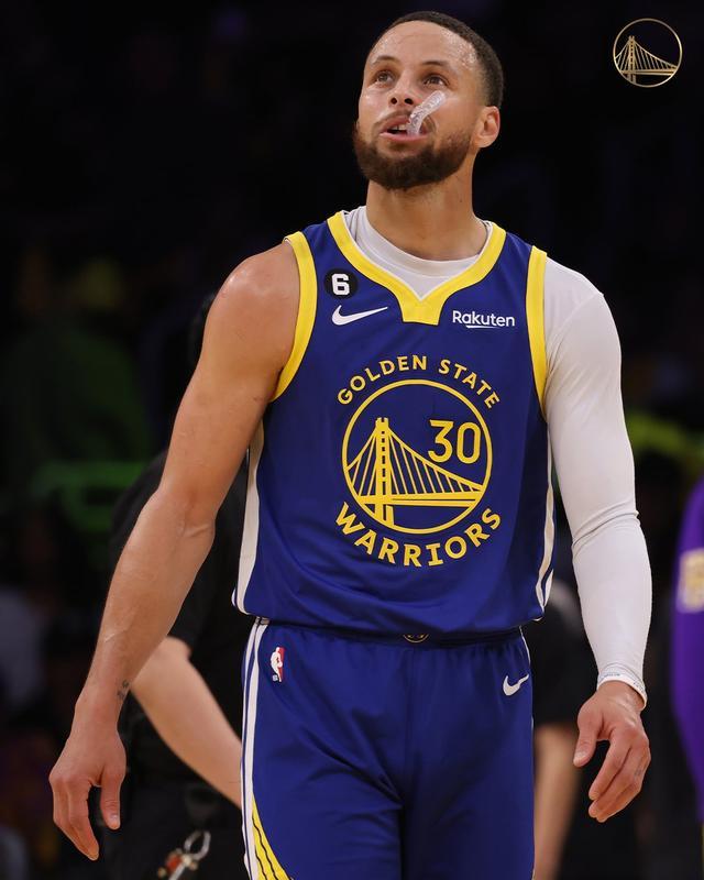 得天独厚的 得天独厚的