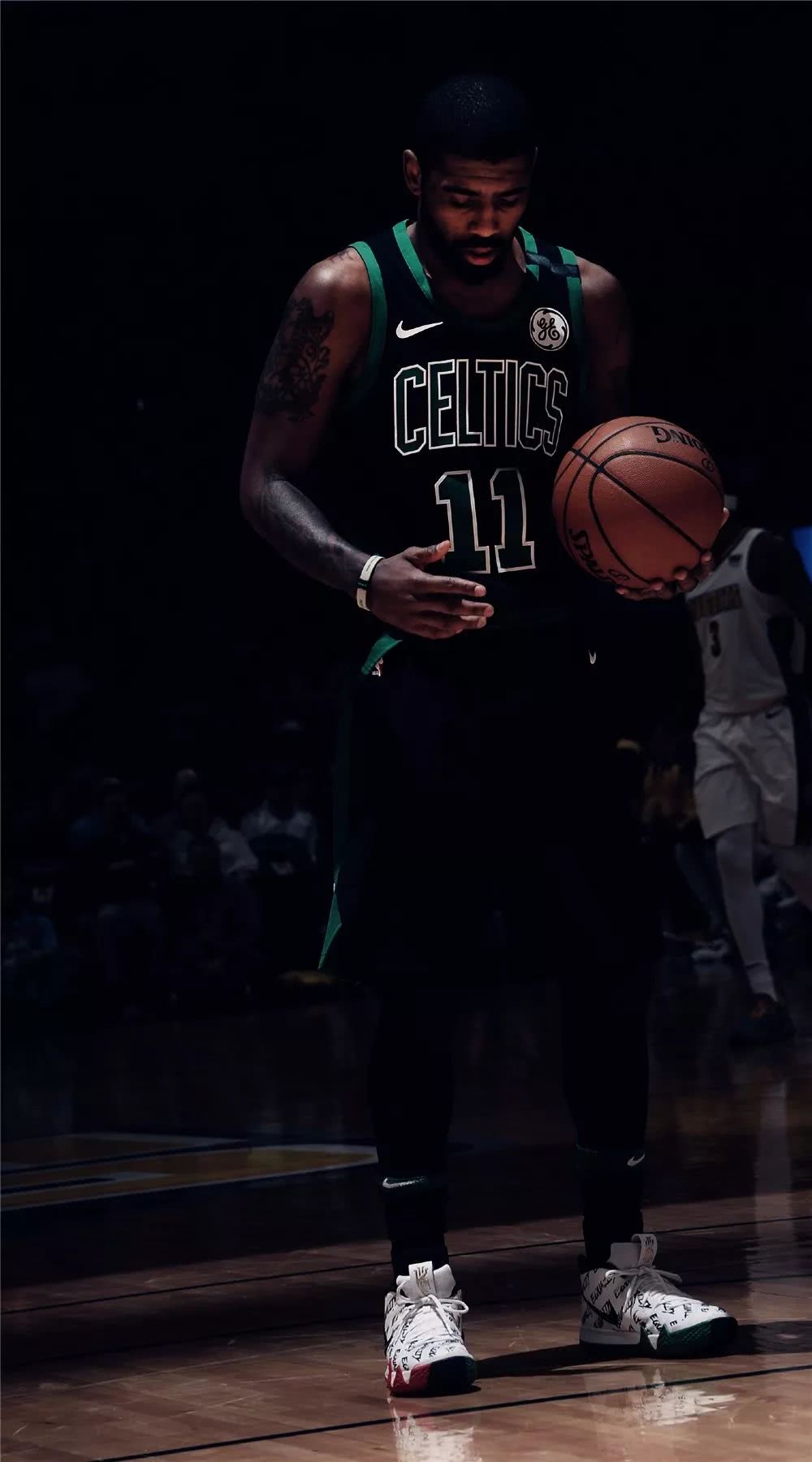 在于中场的 在于中场的