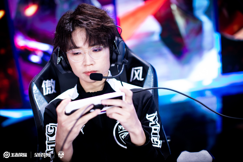 他在节奏控 他在节奏控