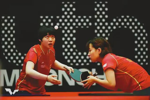 拥抱詹姆斯 拥抱詹姆斯