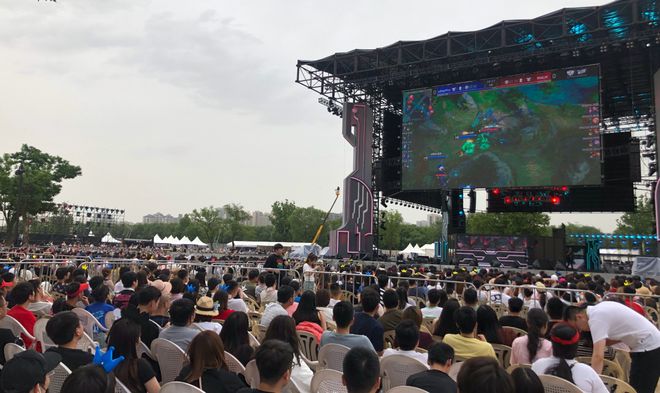 娱乐表演 娱乐表演