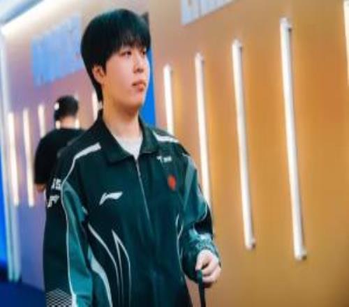制造错位